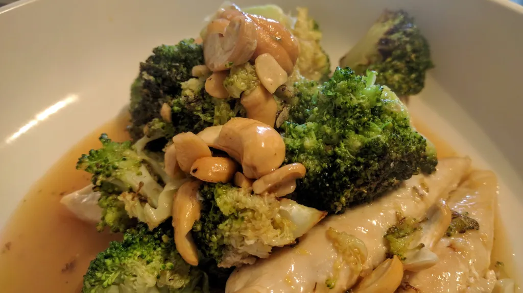 Photograph of Broccoli lemon chicken.