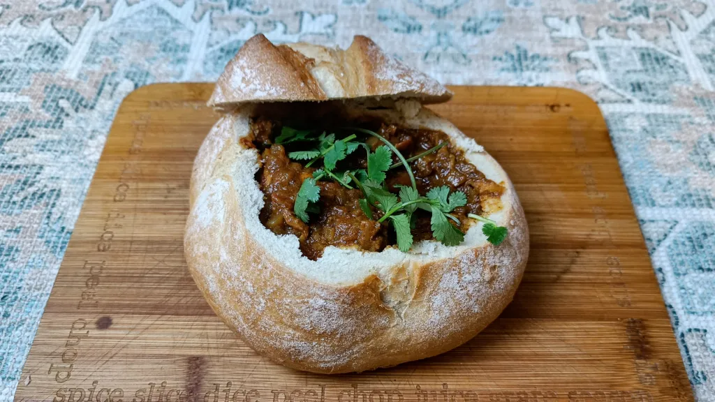 Photograph of Bunny chow.