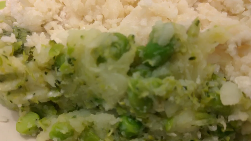 Photograph of Coconut cod with lemon sauce and broccoli mash.