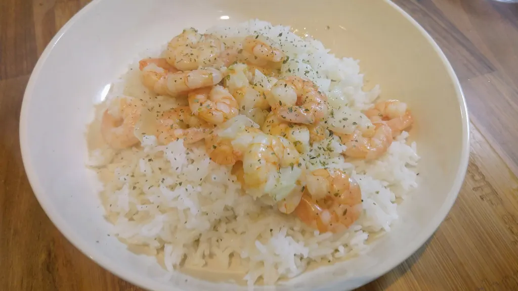 Photograph of Coconut-lime shrimp.