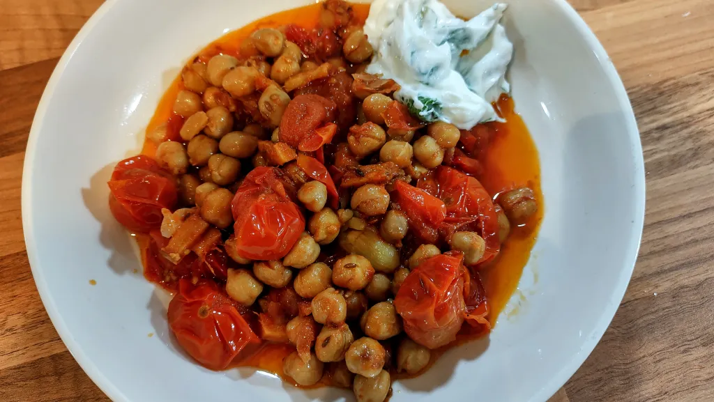 Photograph of Confit tandoori chickpeas.