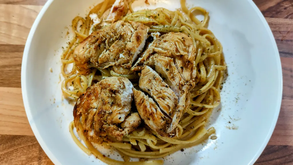 Photograph of Lemon pepper cajun chicken fettuccine alfredo.