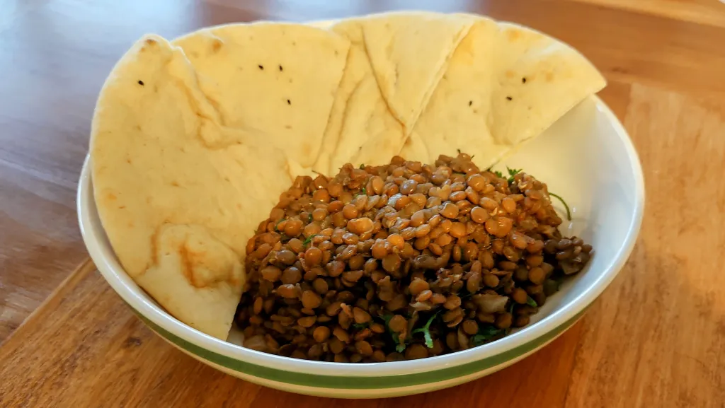 Photograph of Lentil tagine with ginger and res el hanout.