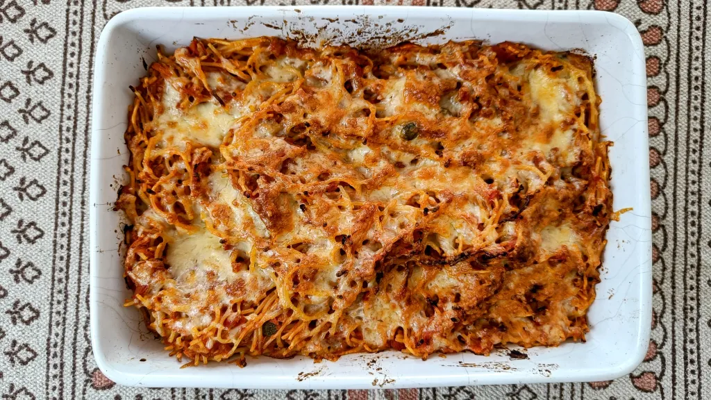 Photograph of Oozy tuna and apple pasta bake.