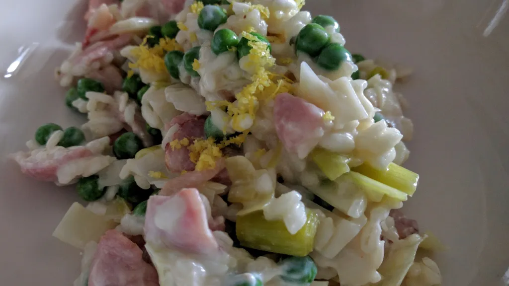 Photograph of Oven-baked leek & bacon risotto.