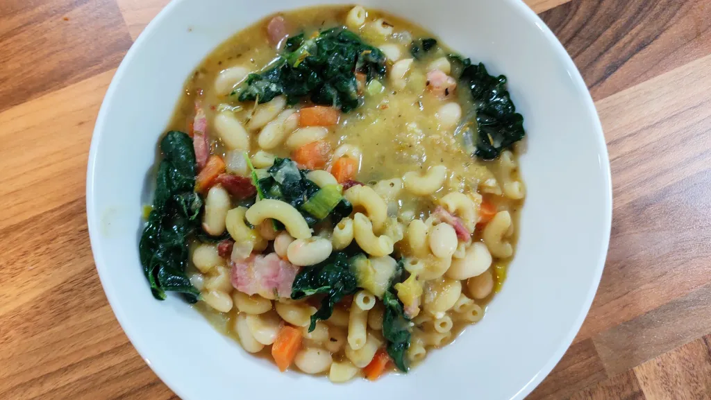 Photograph of Pasta e fagioli.