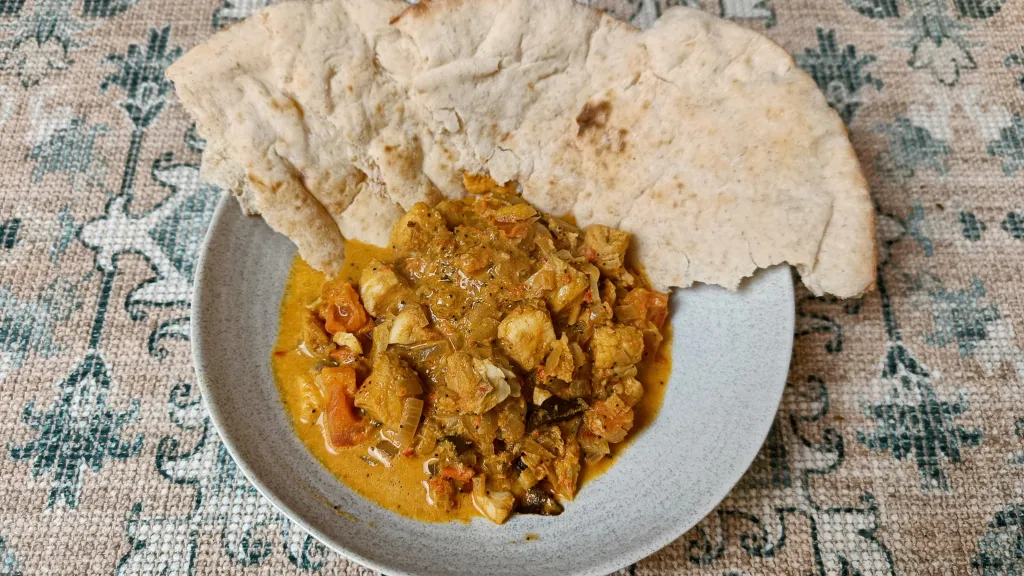 Photograph of Persian red curry.