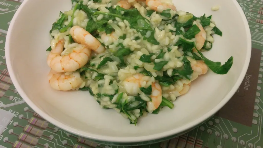 Photograph of Prawn &  spinach risotto.