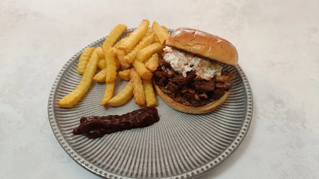 Photograph of Pulled jerk BBQ sliders.