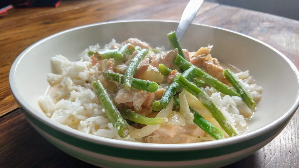 Photograph of Red Thai salmon curry.