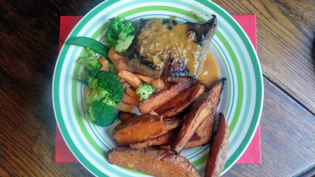 Photograph of Spicy coconut grilled steak.