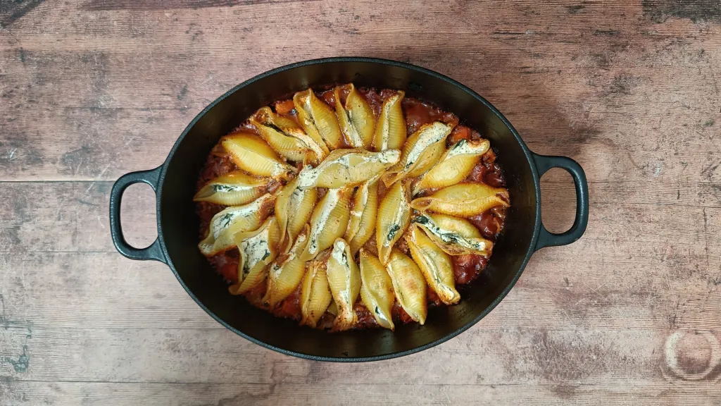 Photograph of Stuffed pasta bolognese.