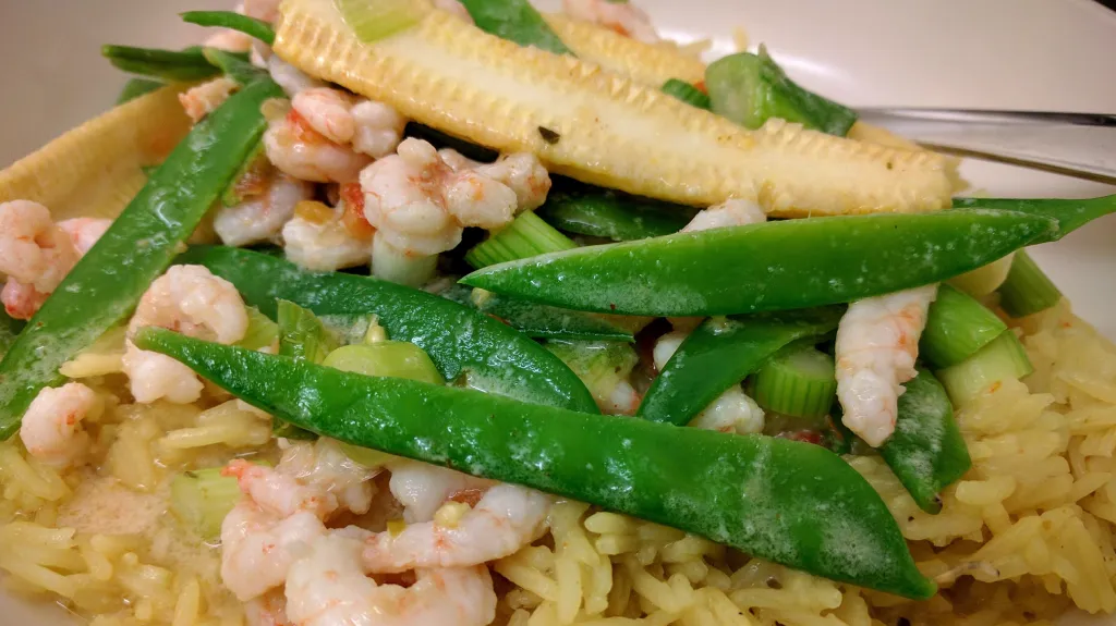 Photograph of Thai prawn curry.