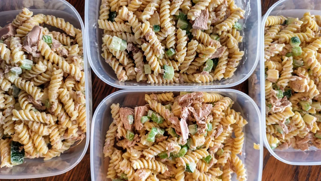 Photograph of Tuna-macaroni salad.